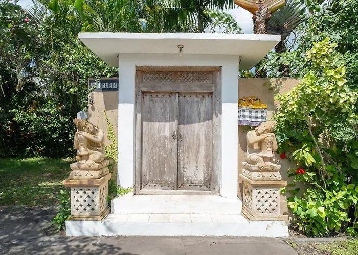 Villa Gembira By Finder