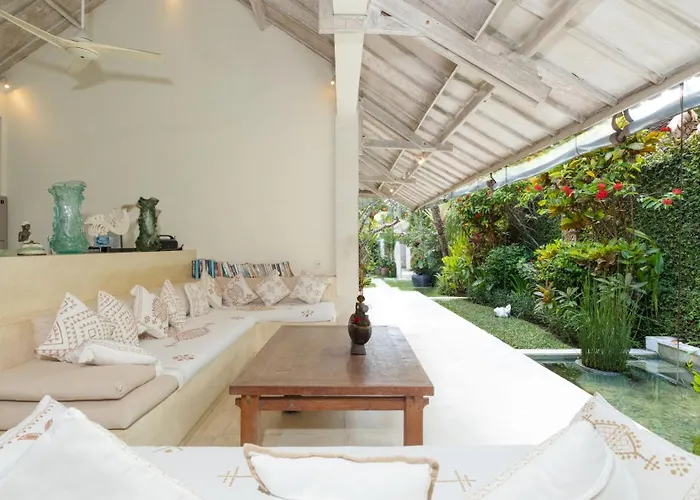 Villa Gembira By Finder *